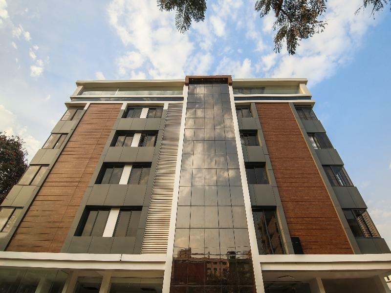 Hotel Super Grand Collection O Near Sarjapur Road Near 7D Voyage Bangalore Exterior foto